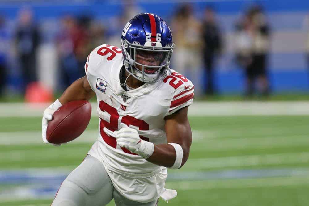 NFL DFS Picks Fantasy FOotball Week 11 Monday Night FOotball DraftKings FanDUel Giants vs. Buccaneers free expert projections ownership rankings Saquon Barkley captain MVP odds lines predictions PPR