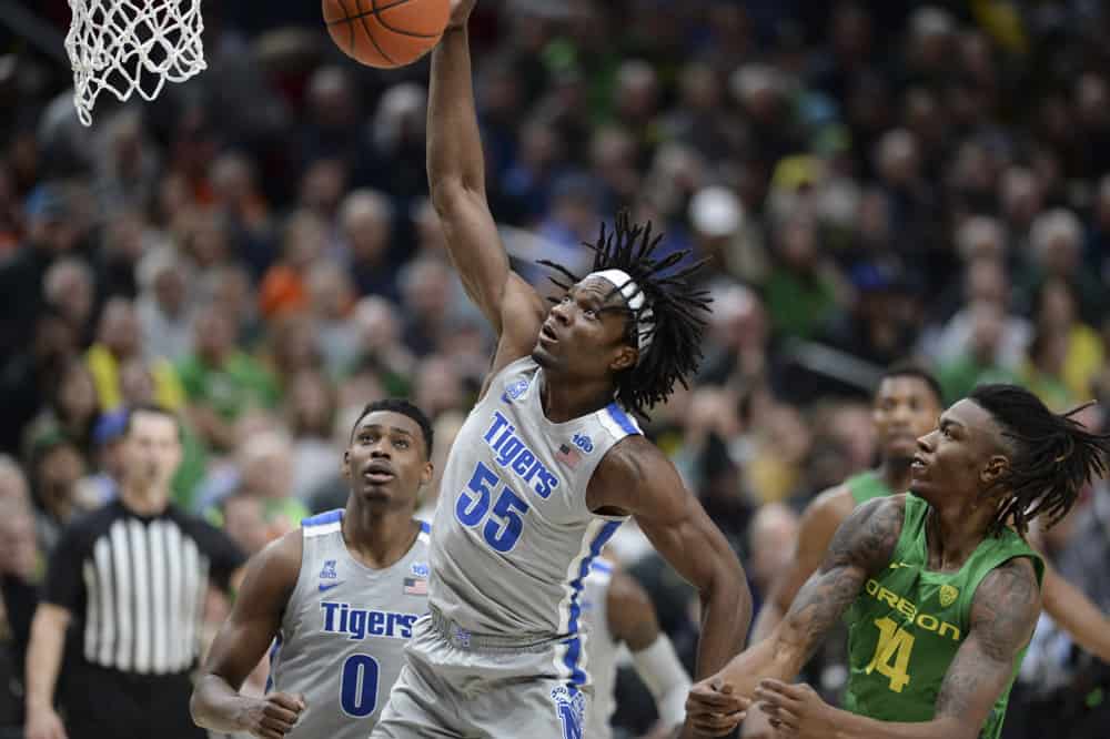 CBB DFS Picks on DraftKings and FanDuel college basketball lineups based on Matt Gajewski's expert projections for the NIT tonight with Memphis, Mississippi State and more.