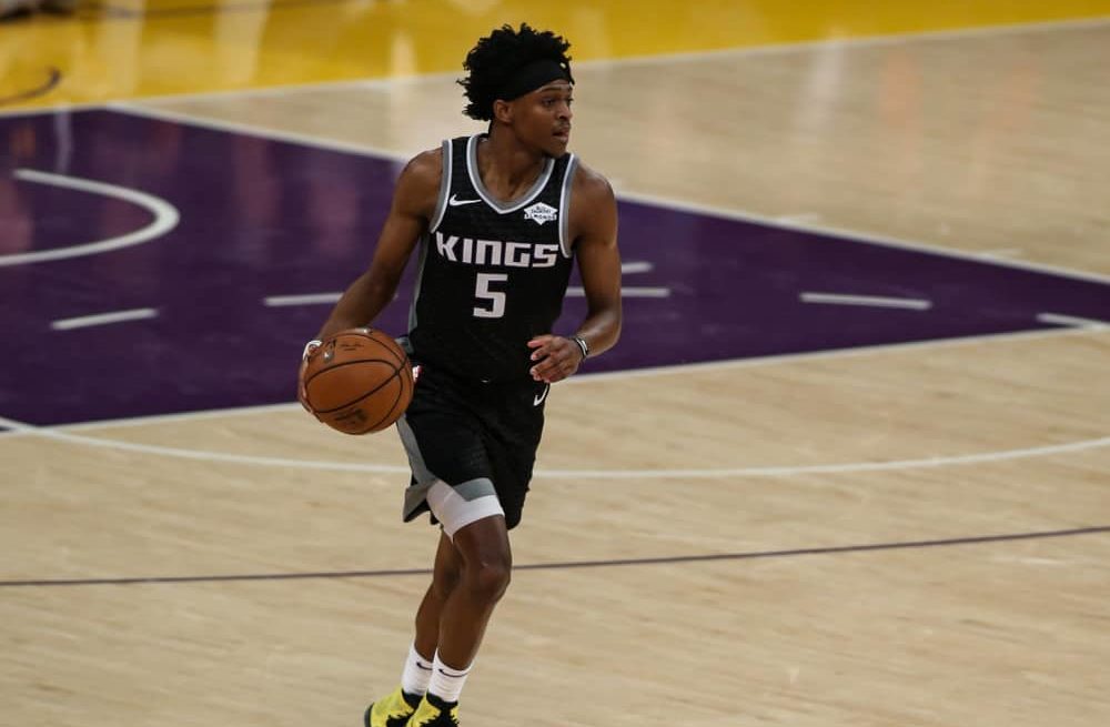 Free NBA parlay picks and best bets today tonight player props betting picks odds lines predictions optimal Kings De'Aaron Fox same-game