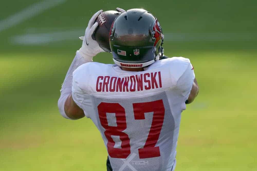 Zach Brunner finds the best NFL fantasy football PrizePicks prop predictions & expert picks for the 2021 NFL season | Rob Gronkowski & More
