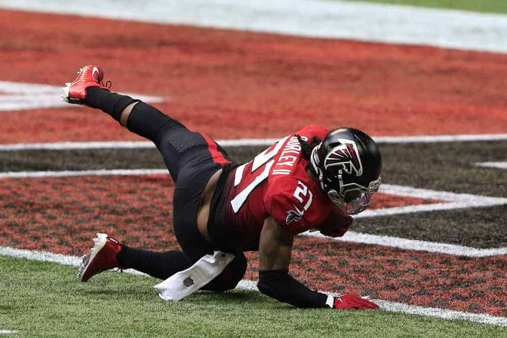 Julian Edlow breaks downt the Week 8 Thursday Night Football odd gives his favorite NFL picks for Falcons vs. Panthers | Todd Gurley