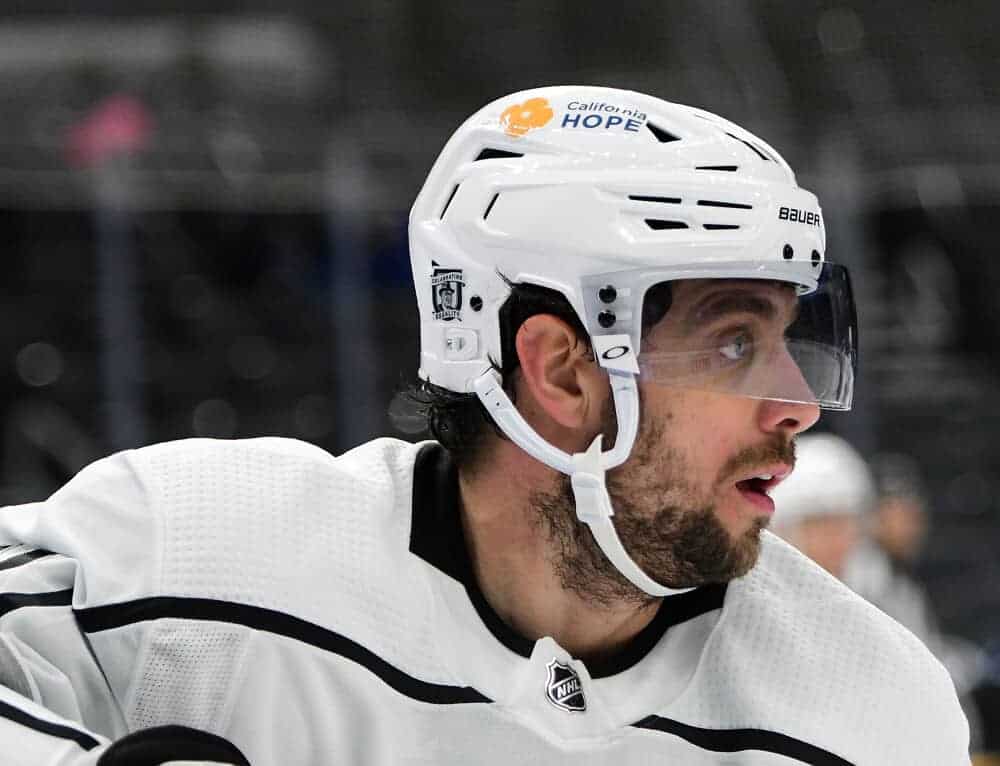 DraftKIngs & FanDUel NHL DFS picks tonight Friday APril 30 with Anze Kopitar based on Awesemo's top stacks tool, ownership and daily fantasy hockey projections