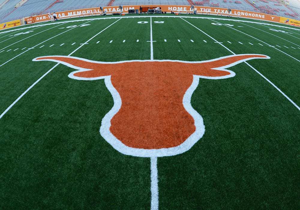 2021 Texas Long Horns Big 12 Conference season preview schedule depth chart roster fantasy football betting picks