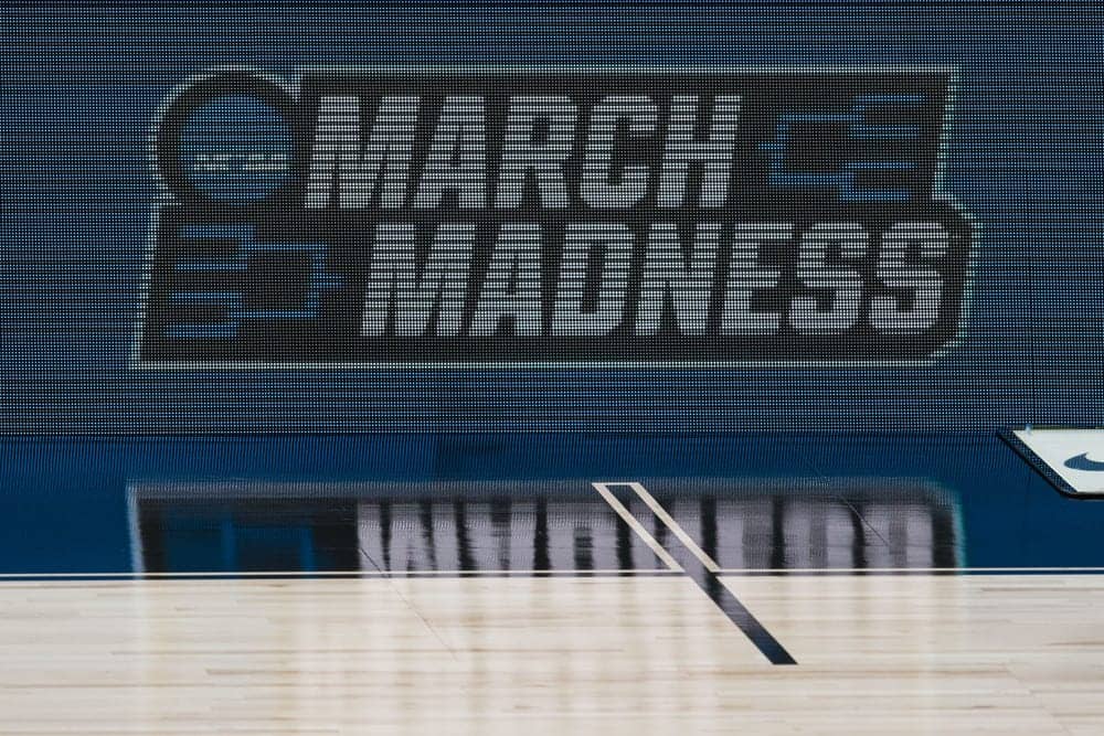 March Maddnes Sweet 16 NCAA Tournament betting picks tonight
