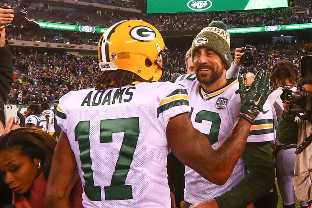 Awesemo's Divisional Round NFL DFS Showdown Picks for Packers vs 49ers | DraftKings & FanDuel NFL Lineups, optimizers picks & projections today