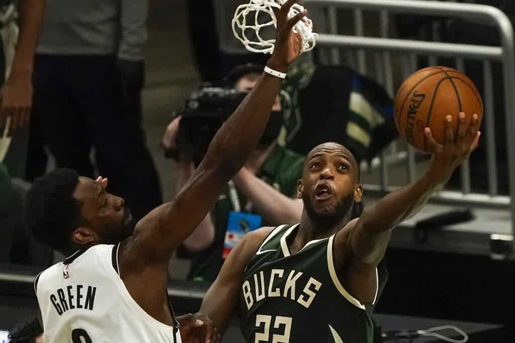 Monday's NBA slate features a few strong player props. Bettors should tail this Khris Middleton player prop, as well as one for...