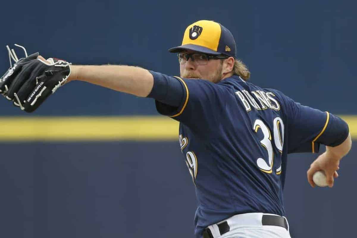 MLB DFS Picks & Pitchers: Look to SP1 Corbin Burnes + St. Louis Lumber (August 5)