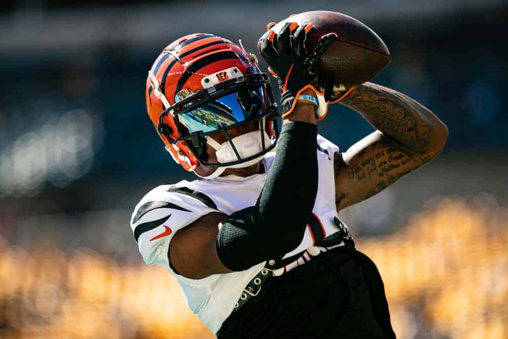 A look at the best NFL DFS wide receivers and NFL DFS picks for Week 10 of the season. Our NFL DFS projections for daily fantasy...
