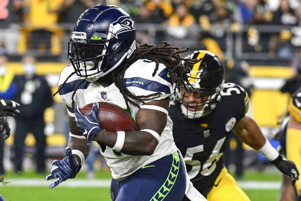 NFL best bets betting picks player props today tonight Week 12 monday night football seahawks vs. washington football team free expert football betting advice tips odds lines predictions optimal ROI moneyline parlays