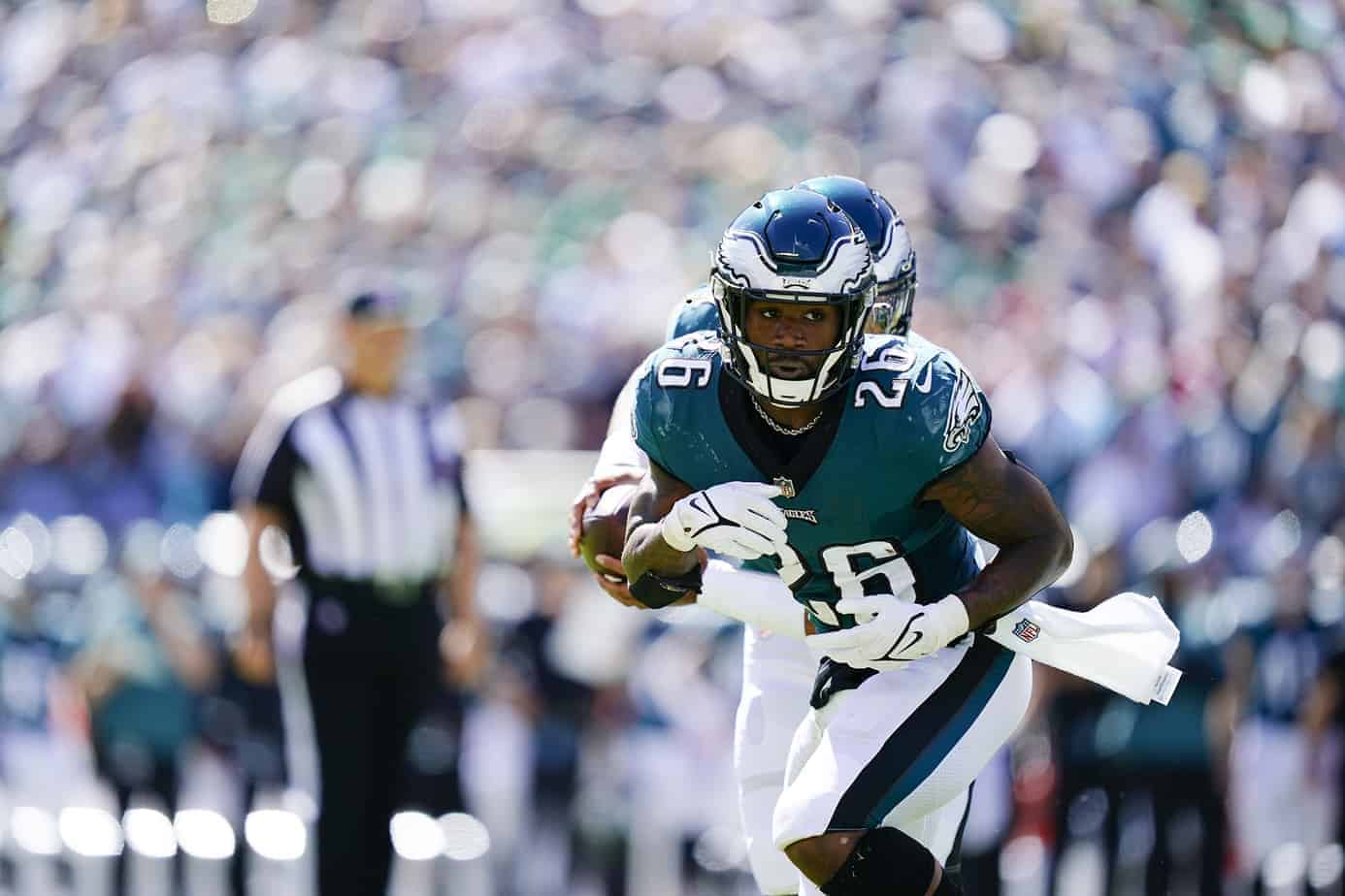NFL best bets, betting odds, picks and predictions for Week 15 NFL Tuesday game Washington vs. Eagles using expert betting tools & simulations