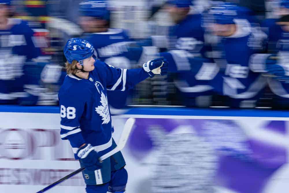 Our best NHL DFS picks today! Our NHL lineup Optimizer does help us get to where we need to be, including a William Nylander...