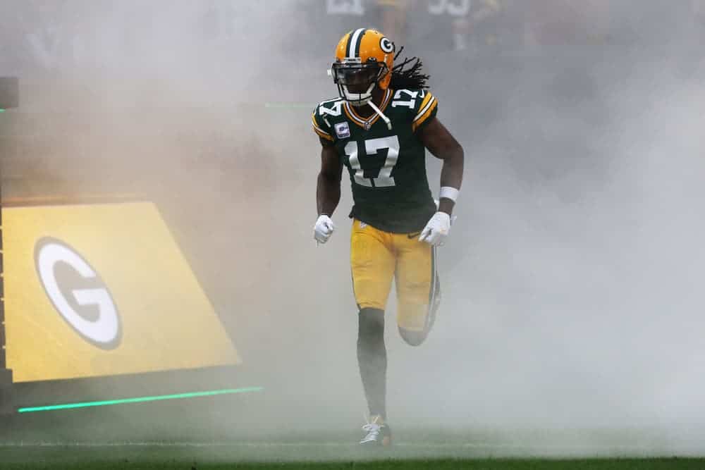 According to a report, the Chicago Bears are looking into the possibility of signing superstar Packers receiver, Davante Adams when free agency begins