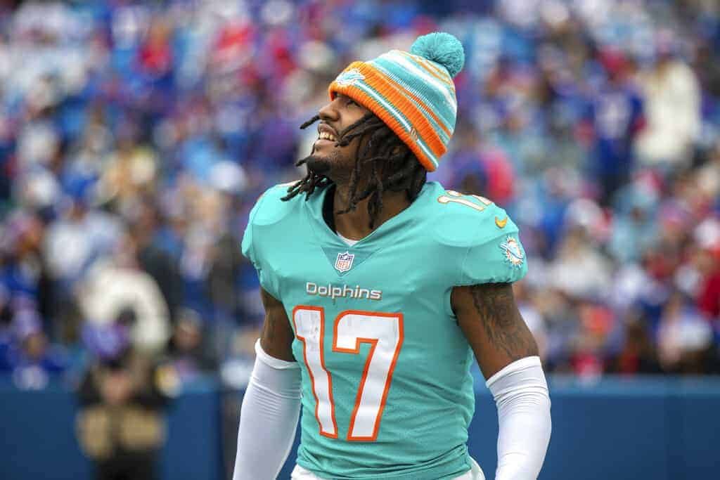 3 MUST BET NFL Player Props Tonight for Dolphins vs. Saints Monday Football