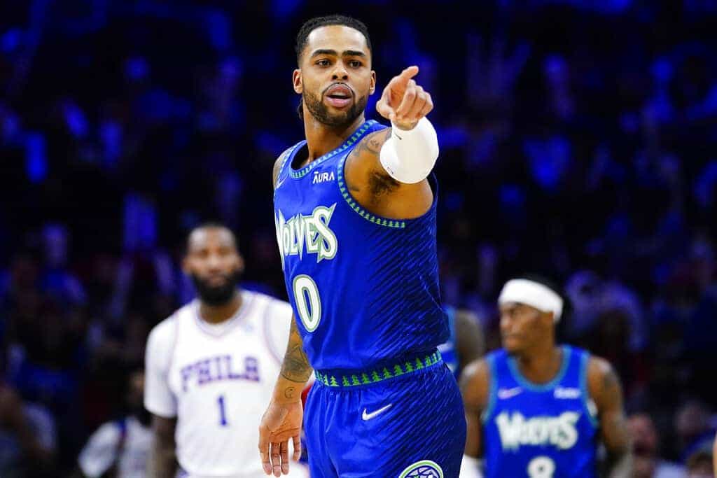 DraftKings NBA DFS Picks: D'Angelo Russell and a Few Rockets (February 1)