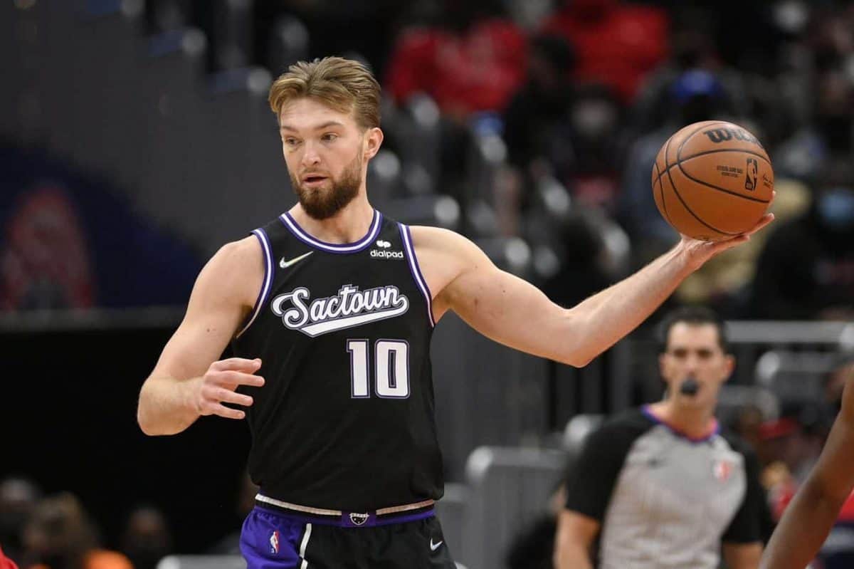 NBA DFS Projections: Domantas Sabonis Gets Pace Up (April 17)