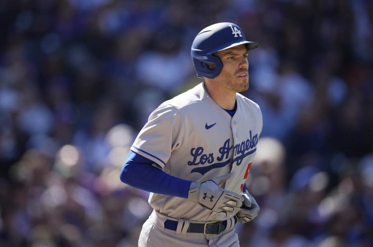 Celebrate Luke Weaver Day with the Dodgers Bats! (July 29)