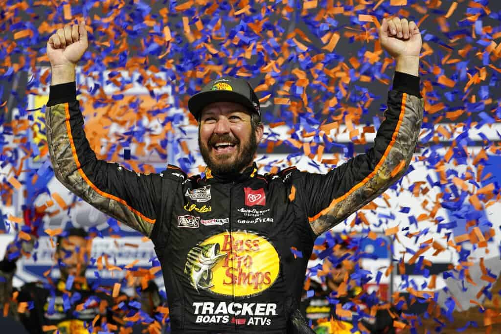Wondering how to play NASCAR DFS -- profitably? All your questions are answered by the Stokastic NASCAR DFS Sims tools...