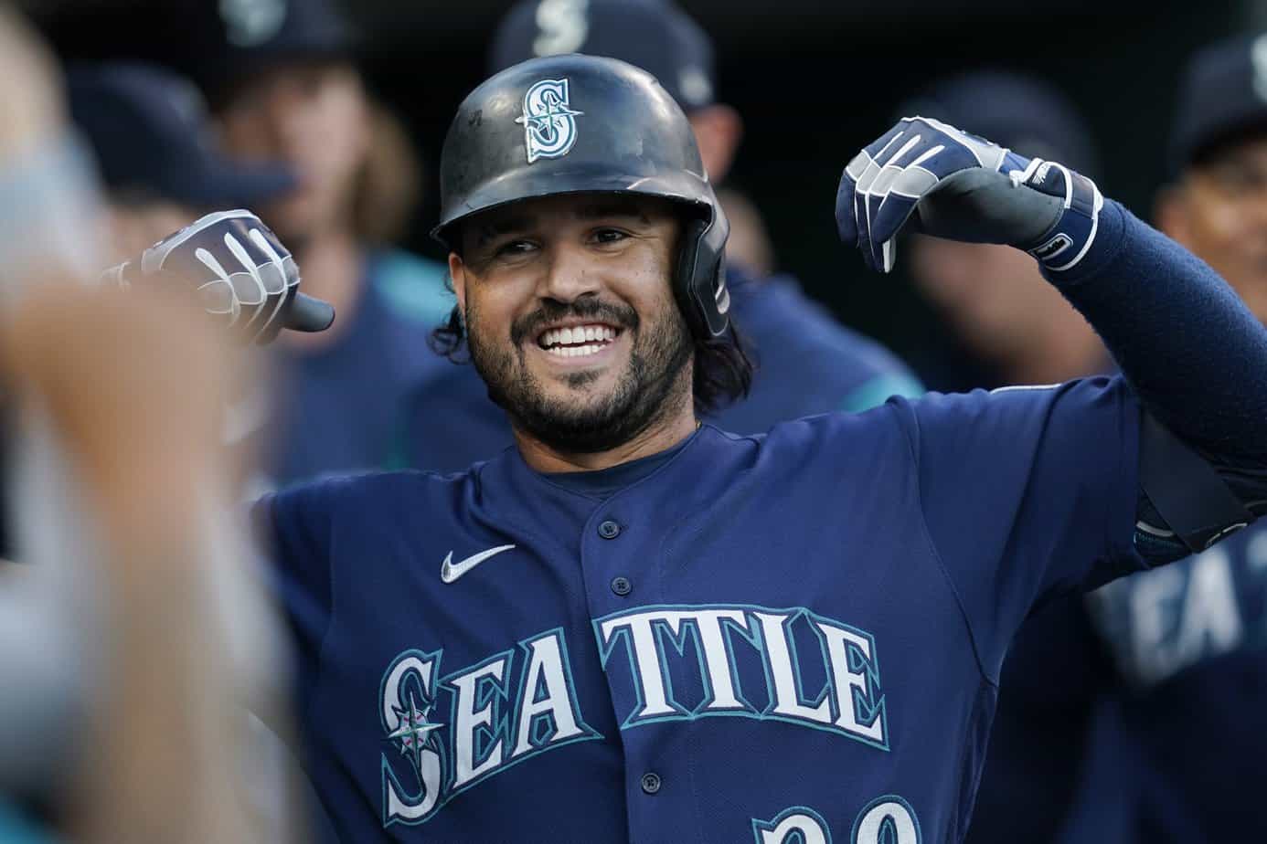 MLB DFS Picks & Pitchers: George Kirby, Mariners Sluggers Contrarian Combo (August 29)