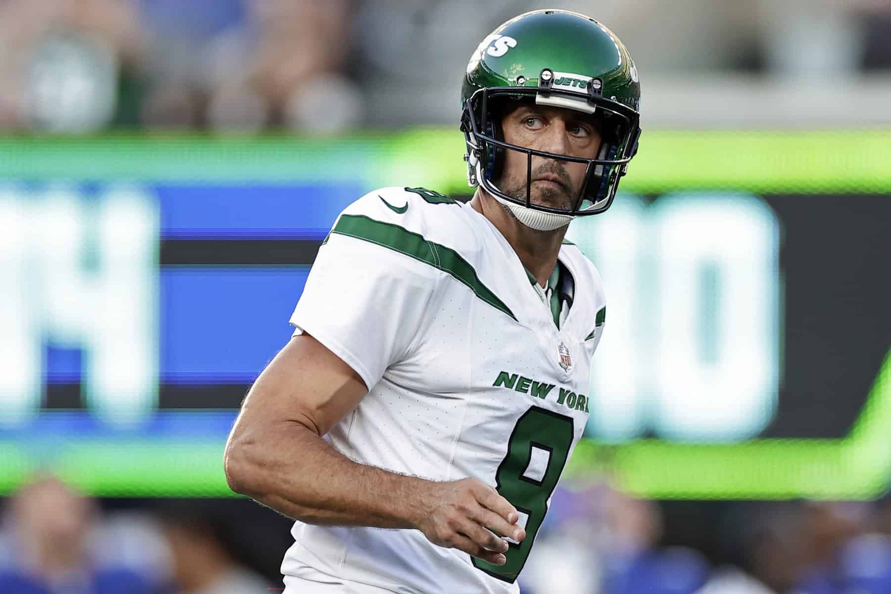 Bills-Jets DFS Picks: Will Aaron Rodgers Pilot a NY Playoff Resurgence?