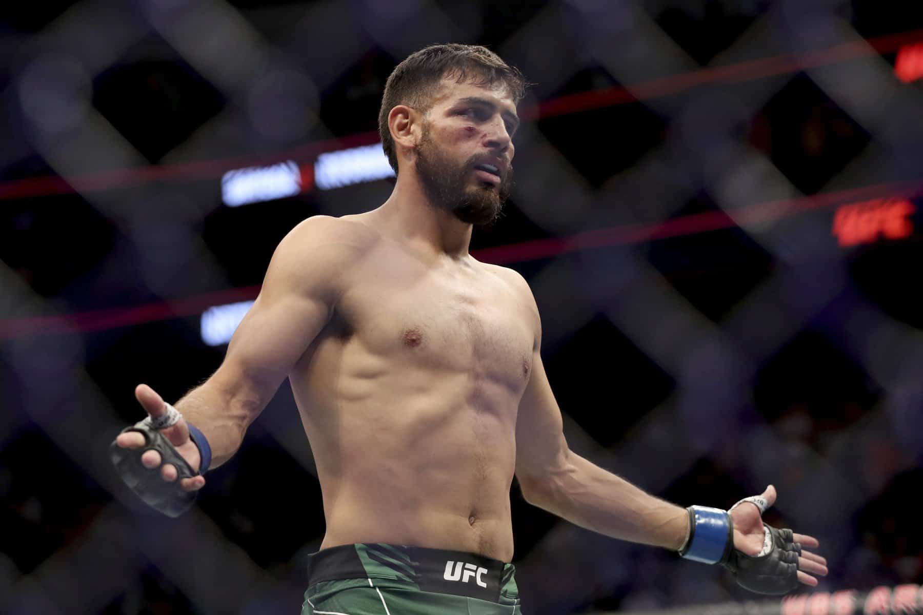 UFC Fight Night DFS Picks: Back Yair Rodriguez's Dynamic Striking